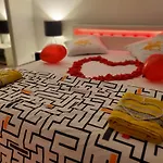 Διαμέρισμα Le Lovelyhome Au Centre Avec Jacuzzi Et Sauna Proche Gare Et Parking Gratuit *