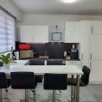 Le Lovelyhome Au Centre Avec Jacuzzi Et Sauna Proche Gare Et Parking Gratuit Διαμέρισμα *