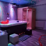 Le Lovelyhome Au Centre Avec Jacuzzi Et Sauna Proche Gare Et Parking Gratuit Διαμέρισμα *