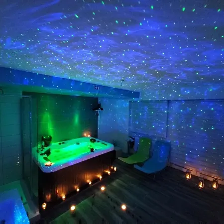 Lejlighed Le Lovelyhome Au Centre Avec Jacuzzi Et Sauna Proche Gare Et Parking Gratuit Colmar