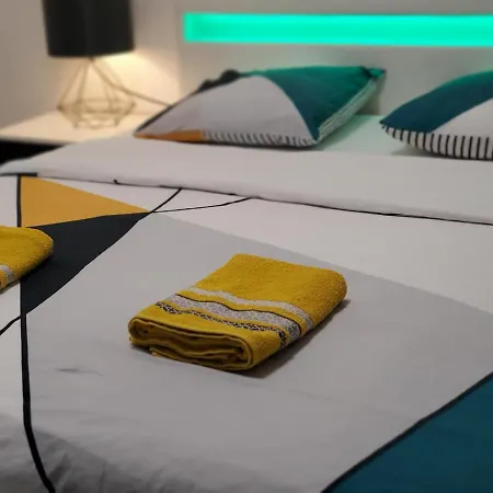 Le Lovelyhome Au Centre Avec Jacuzzi Et Sauna Proche Gare Et Parking Gratuit