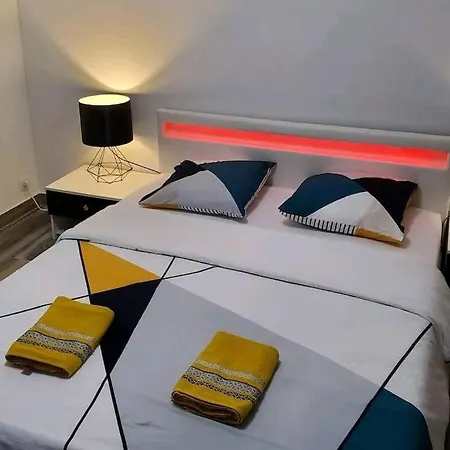 Le Lovelyhome Au Centre Avec Jacuzzi Et Sauna Proche Gare Et Parking Gratuit Διαμέρισμα