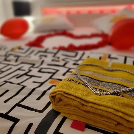 Lejlighed Le Lovelyhome Au Centre Avec Jacuzzi Et Sauna Proche Gare Et Parking Gratuit *