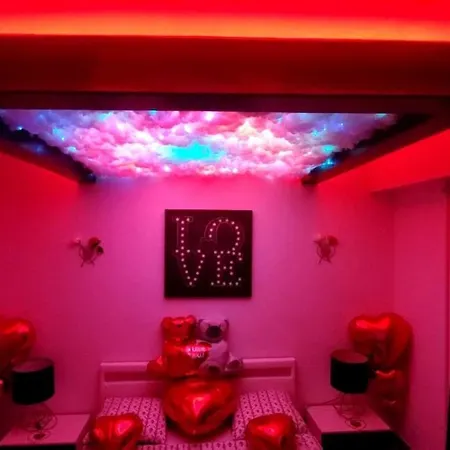 Appartement Le Lovelyhome Au Centre Avec Jacuzzi Et Sauna Proche Gare Et Parking Gratuit *