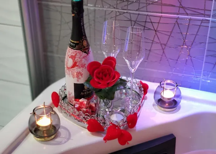 Le Lovelyhome Au Centre Avec Jacuzzi Et Sauna Proche Gare Et Parking Gratuit Apartamento